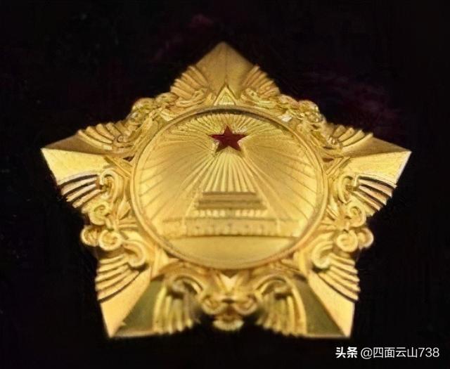 八一勋章全国两万多枚的颁发年份及其深远影响，八一勋章颁发年份及深远影响，全国两万多枚的荣耀纪念
