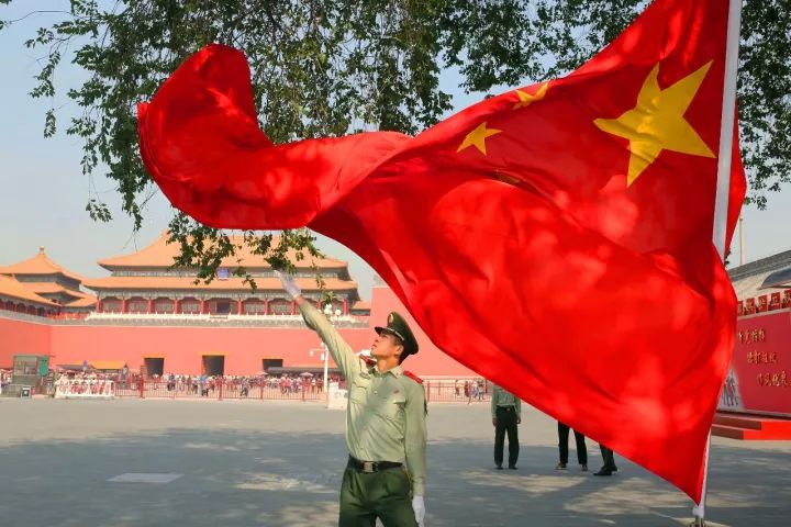 国旗护卫队的重要性及其带来的好处，国旗护卫队的重要性及其深远影响，彰显国家荣耀与民族精神的好处