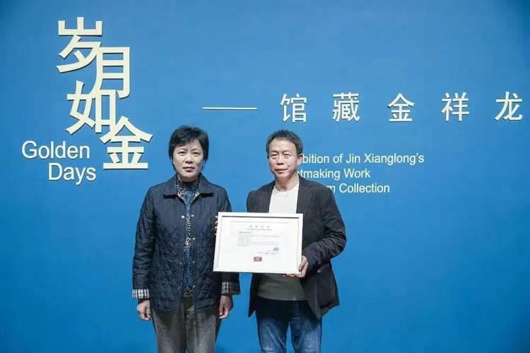 航空母舰模型制作，简单美术视频教程，航空母舰模型制作教程，简易美术视频指南