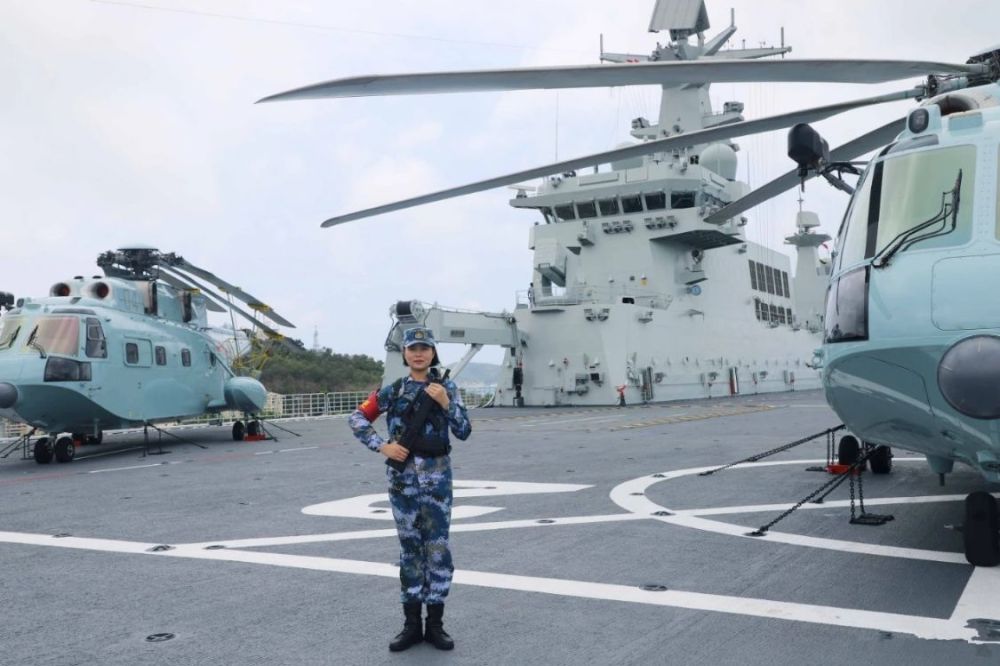 海南舰的战斗机起降能力，解析与探讨，海南舰战斗机起降能力解析与探讨
