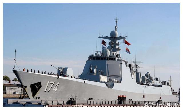 中国2022年即将服役的军舰，迈向海洋强国的坚定步伐，中国迈向海洋强国步伐坚定，2022年军舰服役展望