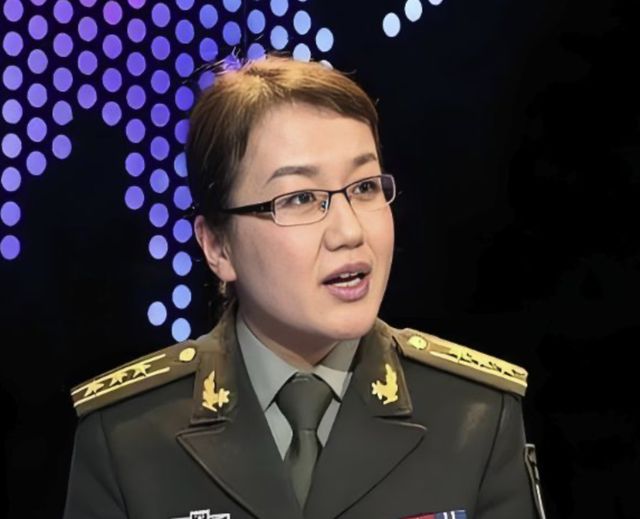 李莉国防大学简历，一位军旅女学者的成长之路，李莉国防大学简历，军旅女学者的成长之路