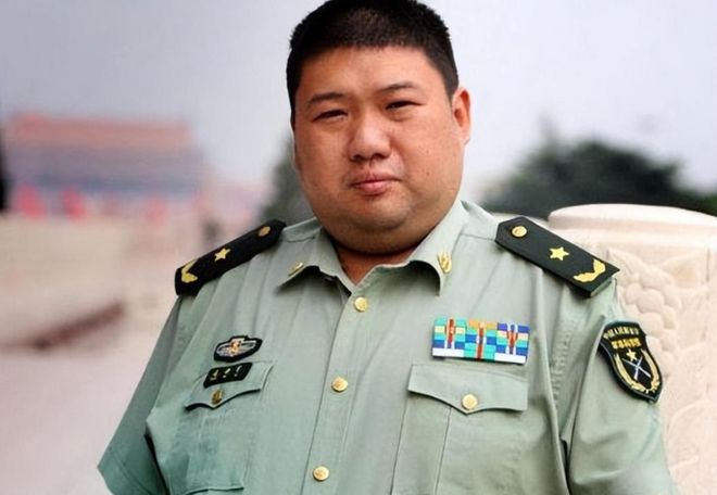 盛建忠晋升少将，荣耀背后的奋斗与担当，盛建忠少将荣耀之路，奋斗与担当的历程