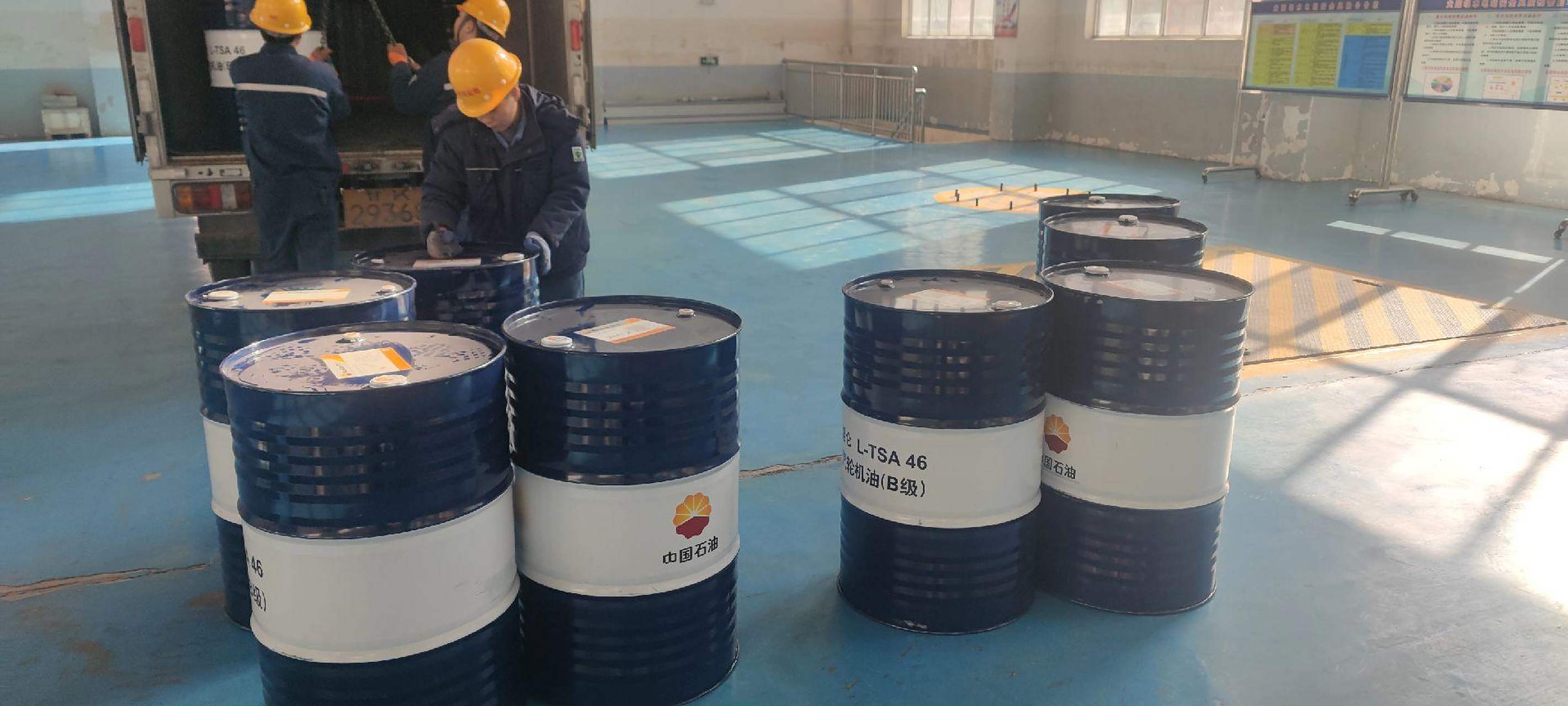 昆仑舰船石油基液压油的卓越性能与应用，昆仑舰船石油基液压油的卓越性能及广泛应用