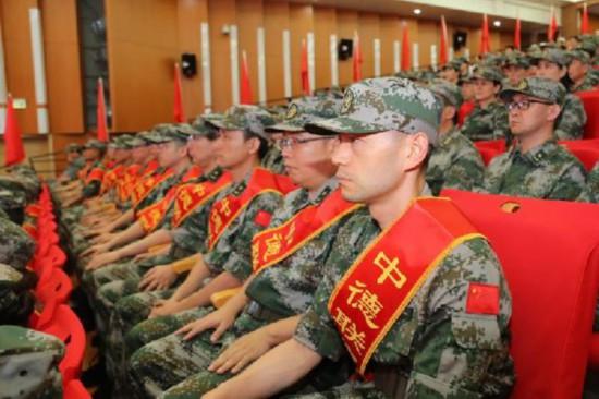 中德卫勤实兵合作，共建安全繁荣的未来，中德卫勤实兵合作，共建安全繁荣的未来