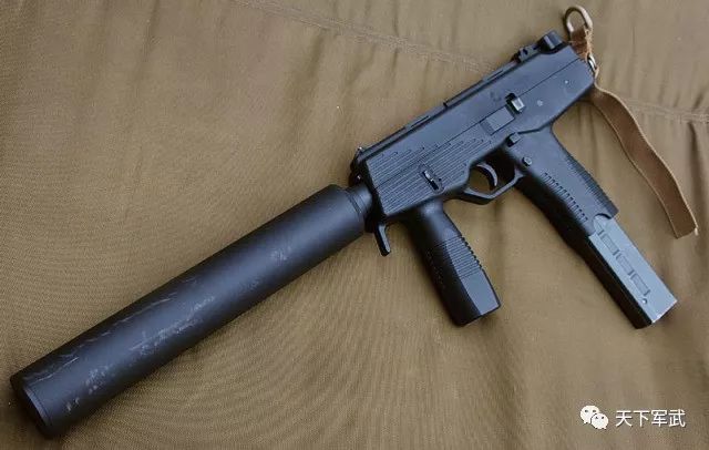 MP28II冲锋枪，一种强大的火力展现，MP28II冲锋枪，强大火力展现的魅力武器