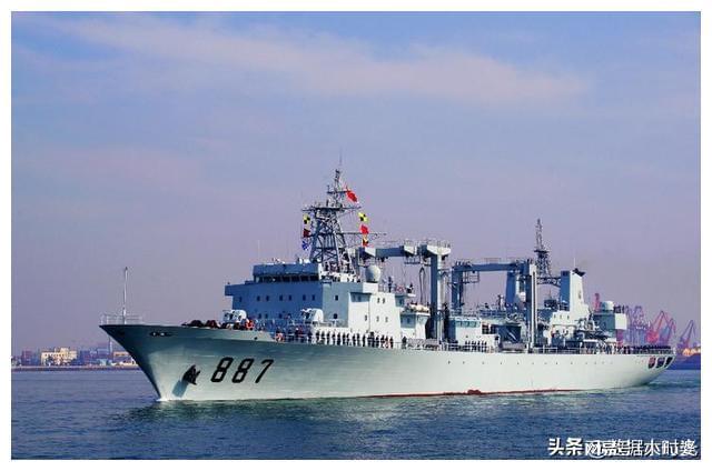 昆仑山舰，揭秘中国海军的骄傲——071型船坞登陆舰，揭秘中国海军骄傲，昆仑山舰——071型船坞登陆舰的传奇之旅