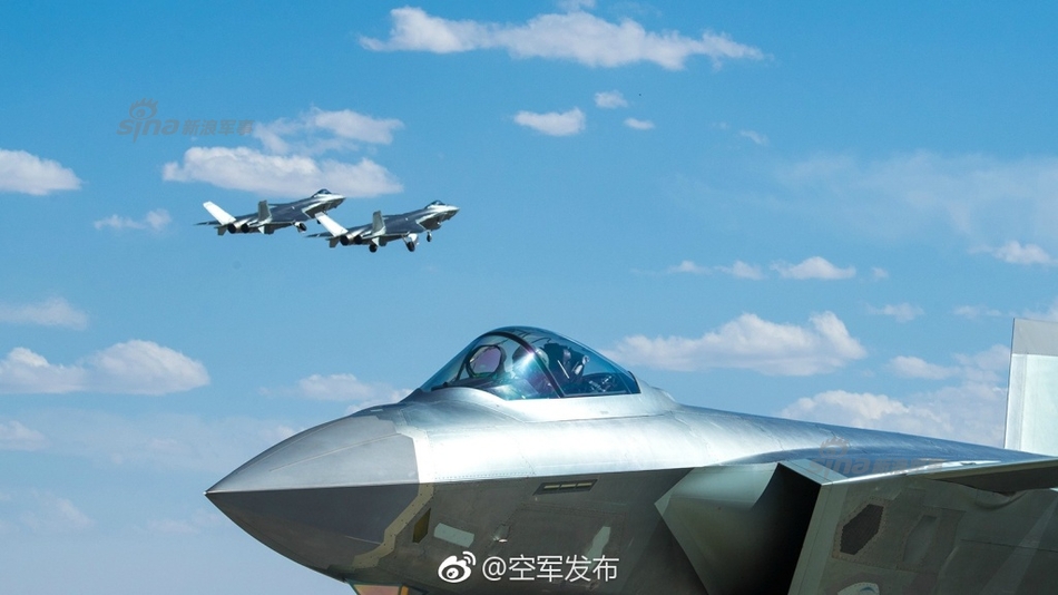 中国空军成立史，回顾与前瞻，中国空军成立史回顾与前瞻，辉煌历程，展望未来