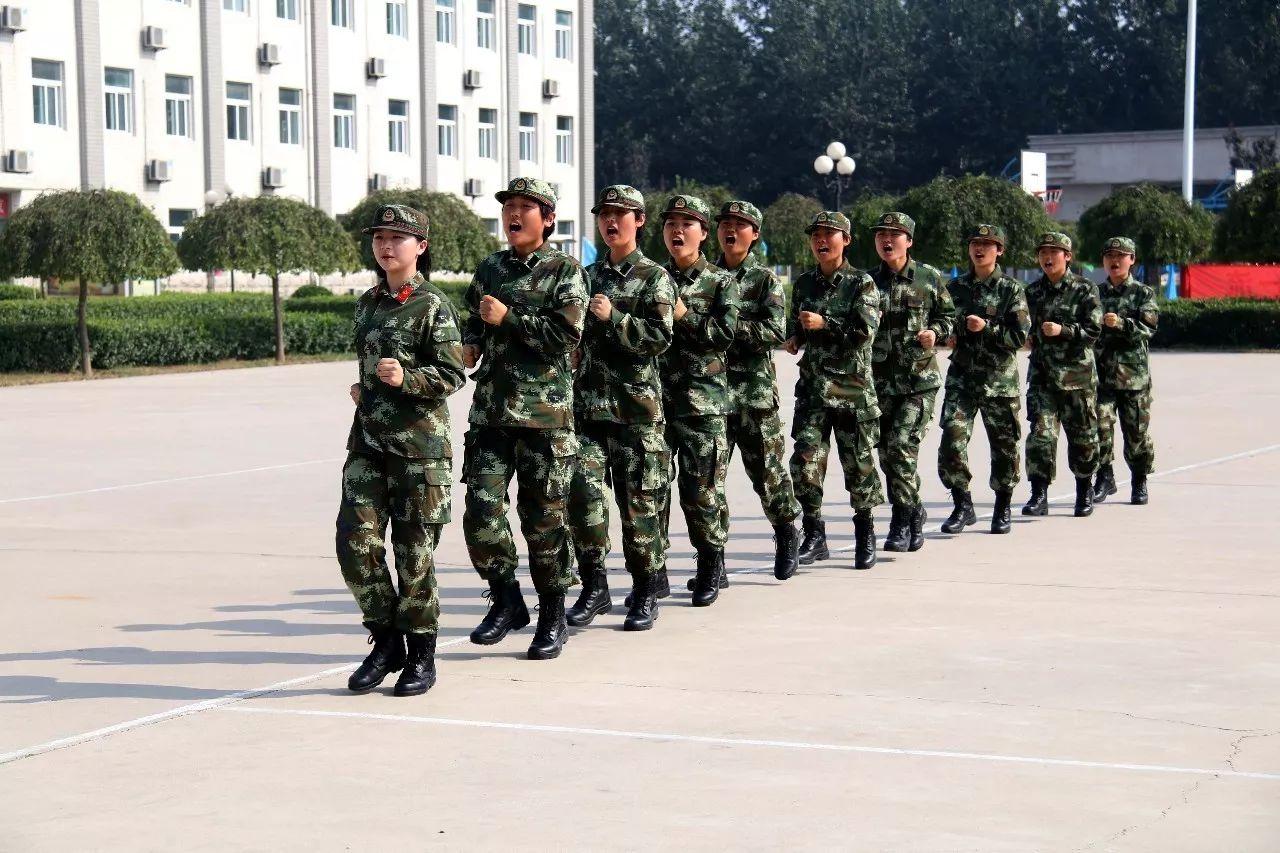 武警新兵服装，荣耀与责任的象征，武警新兵服装，荣耀与责任的标志