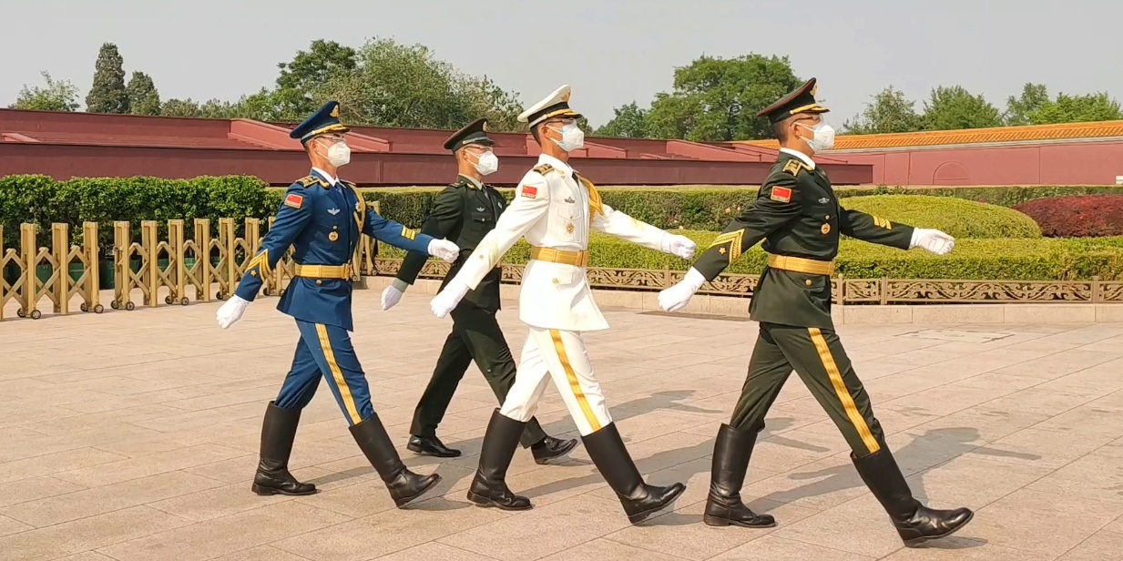 三军仪仗队图片
