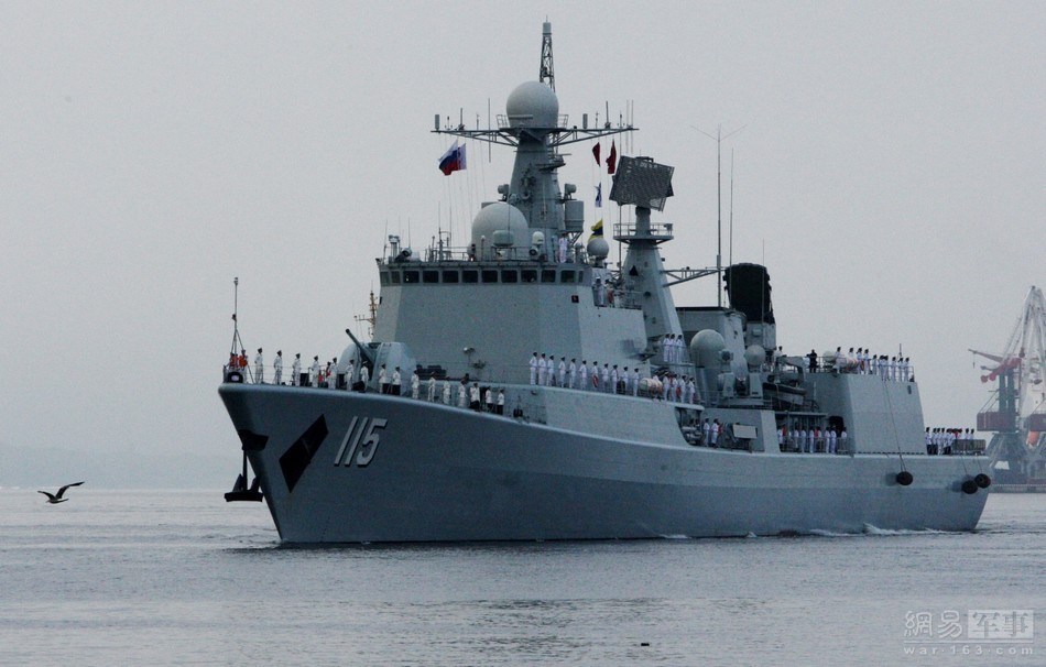 中国海军辽宁舰