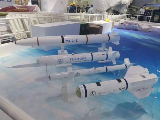 鹰击18高超音速导弹，重塑现代战争形态的尖端武器，鹰击18高超音速导弹，重塑现代战争形态的尖端利器