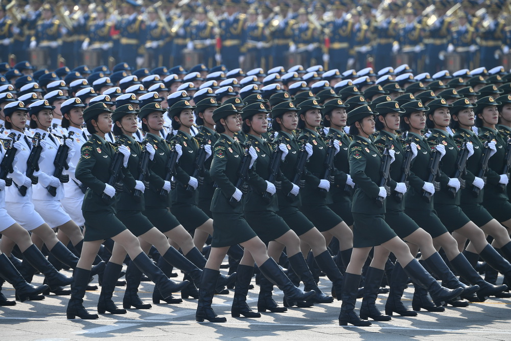 中国女兵方队大全，荣耀与风采的展现，中国女兵方队风采展现，荣耀与力量传承