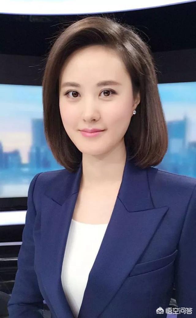 中央新闻女主持人照片和名单，见证时代变迁的亮丽风景线，中央新闻女主持人，时代变迁中的亮丽风景线与名单披露