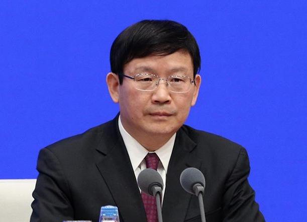 新闻发布会，王福生关于自限性疾病的重要讲话，王福生在新闻发布会上就自限性疾病发表重要讲话