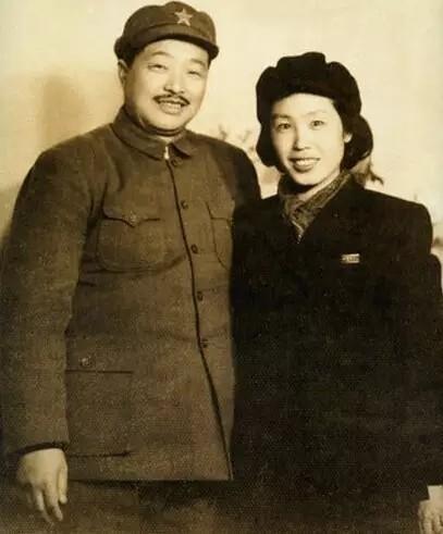瓦良格号航空母舰的购买历程，瓦良格号航空母舰的曲折购买历程