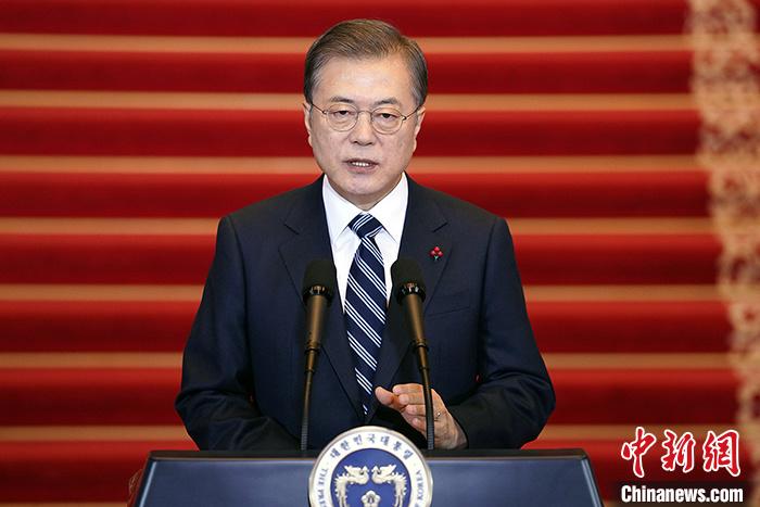 韩国总统文在寅简介，韩国总统文在寅生平简介