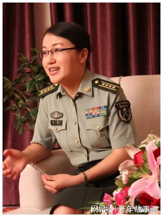 国防大学教授李莉，学术与公众形象的落差，国防大学教授李莉，学术与公众形象的落差探究