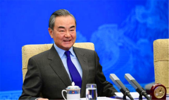 杨洁篪与王毅的级别比较，探究职务与权力的大小，杨洁篪与王毅职务级别对比，职务与权力之探究