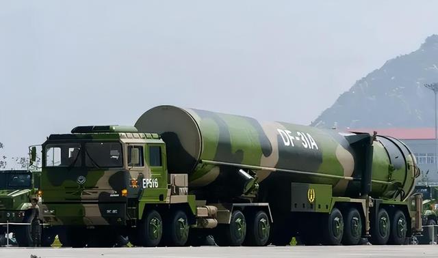 东风-6导弹设想图，探索未来战略威慑的蓝图，东风-6导弹设想图，揭示未来战略威慑的蓝图构想