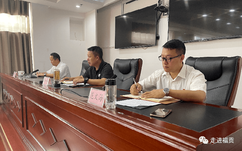 王中王100期指一生肖——探寻神秘预言背后的深意，王中王100期生肖预言揭秘，探寻背后的神秘深意