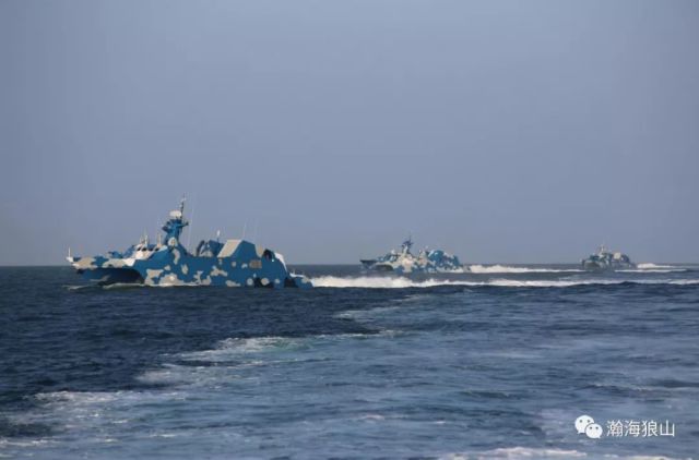 揭秘中国海军的利器，022导弹艇平面图解析，中国海军利器揭秘，022导弹艇平面图深度解析