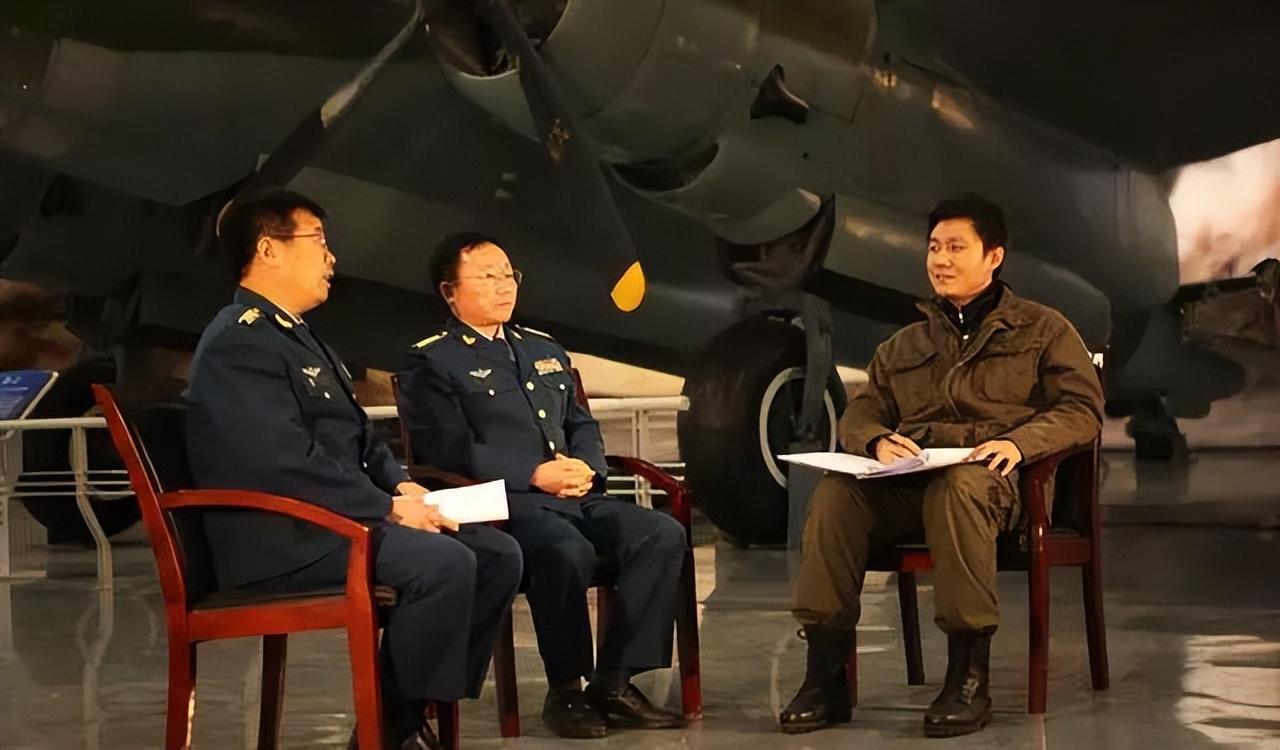 老马夜聊论剑美言军事之我见，老马夜聊，军事之我见，论剑之美言
