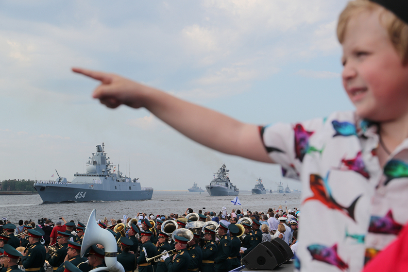 海军节是什么时候，历史、意义与庆祝活动，海军节的起源、历史、意义与庆祝活动详解