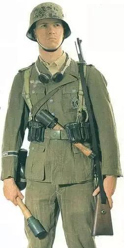 裤裆藏武器,历史、文化与社会现象的交织,裤裆藏武器,历史、文化与社会现象的深度探讨