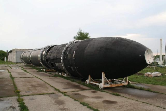 全球导弹射程之最,哪个导弹射程最远?,全球最远射程导弹揭秘,哪款导弹独领风骚?