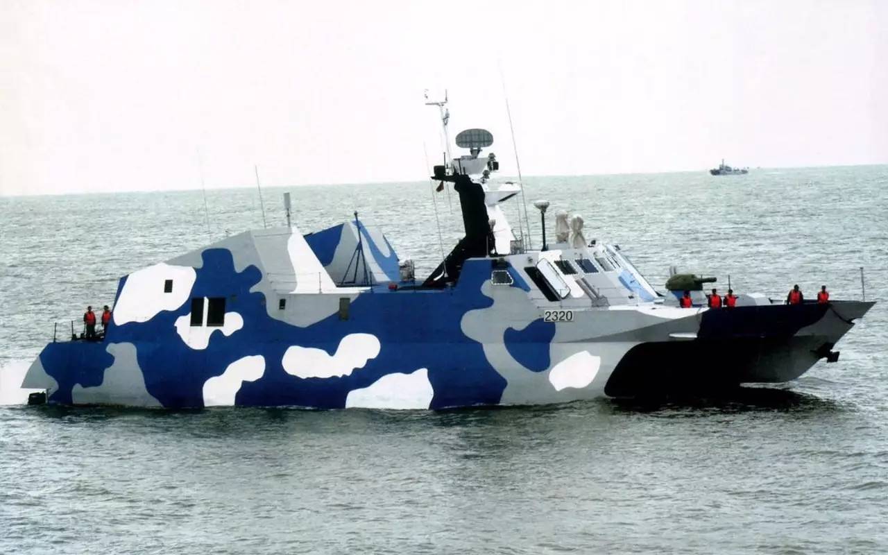 关于022导弹艇的航程分析,022导弹艇航程深度解析