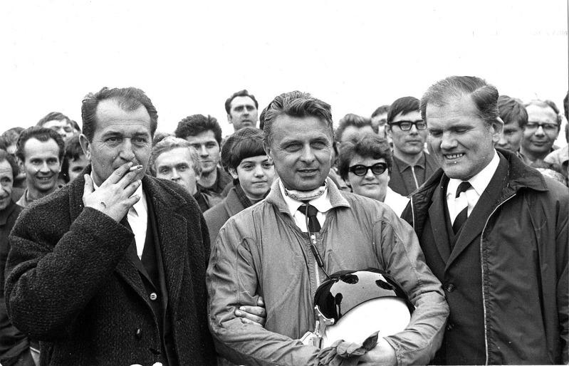 VZ39半自动步枪，历史、设计与性能的综合解析，VZ39半自动步枪，历史、设计与性能全面探究