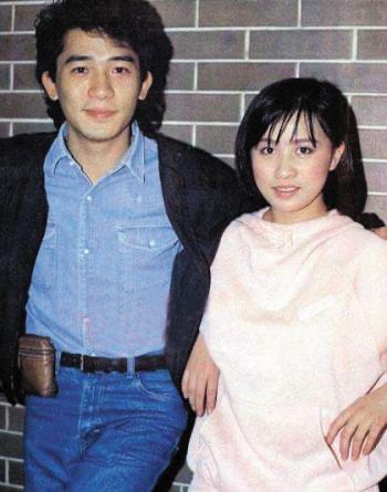 香港必中人物的生肖与百度知道背后的故事,香港必中人物生肖与百度背后的故事揭秘