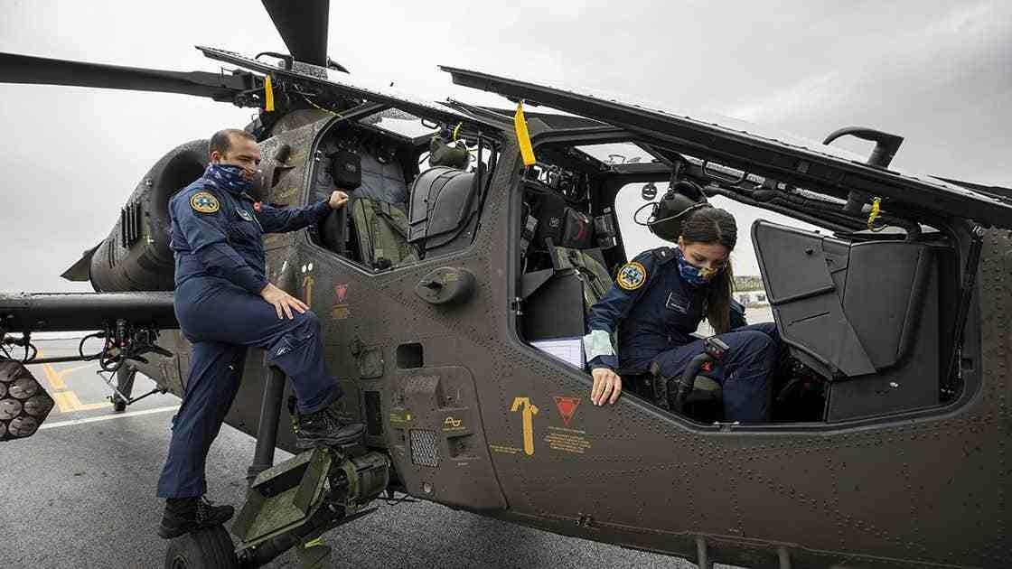 揭秘武直十攻击直升机,空中力量的锐利之剑,武直十攻击直升机揭秘,空中力量的锐利之剑