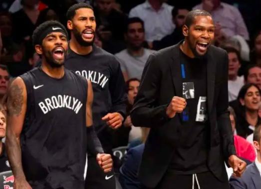 退役歼八,历史与未来的交汇点,退役歼八,历史与未来的交汇点记忆