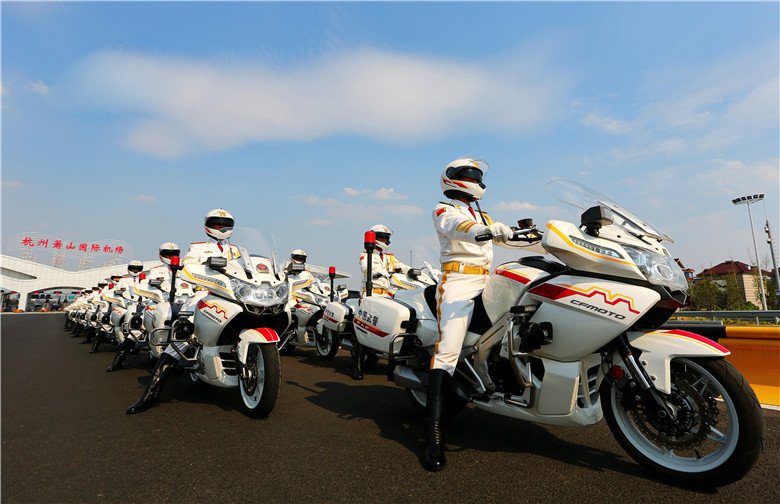 国宾护卫队头盔图片,展现荣耀与威严的象征,国宾护卫队头盔图片,荣耀与威严的典范