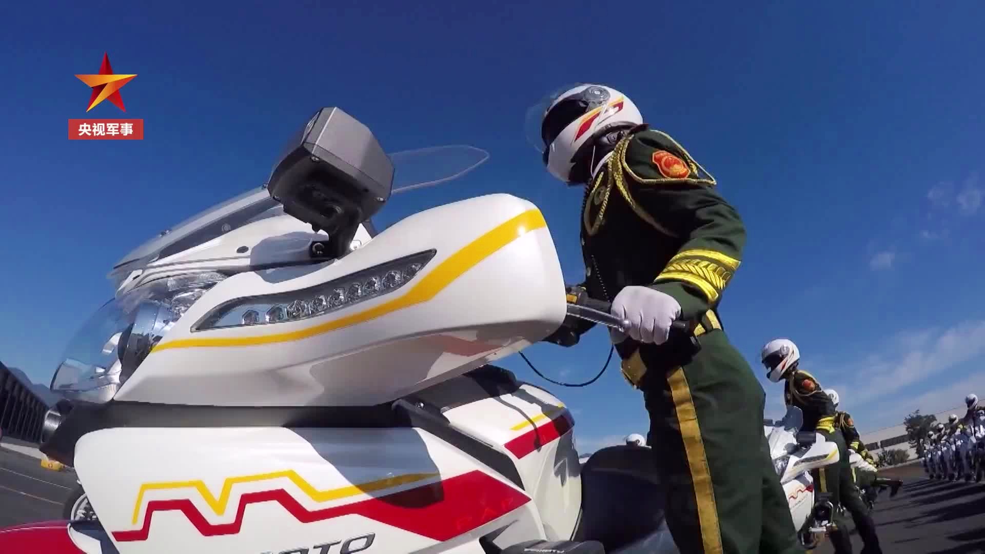 国宾护卫队头盔图片,展现荣耀与威严的象征,国宾护卫队头盔图片,荣耀与威严的典范