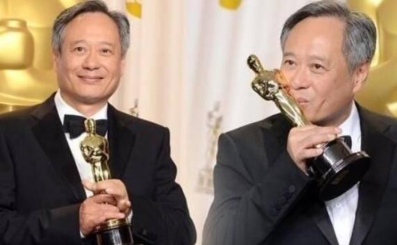 英国护卫舰过台湾海峡,海峡两岸关系的微妙变化与大国力量的动态平衡,英国护卫舰穿越台湾海峡,海峡两岸关系与大国的力量平衡