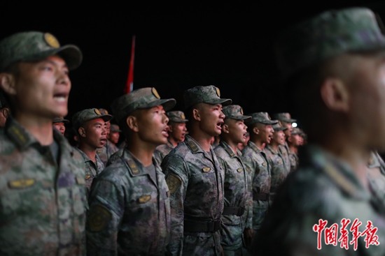 空降兵黄继光连——英勇精神的传承之地，空降兵黄继光连，英勇精神的不灭传承