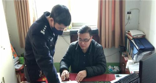 今日头条新闻，河南疫情防控新规实施，筑牢防线保卫家园，河南疫情防控新规实施，筑牢防线保卫家园，今日头条新闻报道