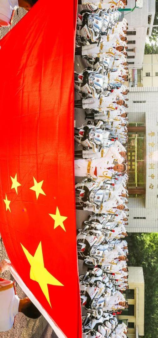 武警护卫队,守护的力量与荣耀的图片展现,武警护卫队,荣耀与力量的图片展现