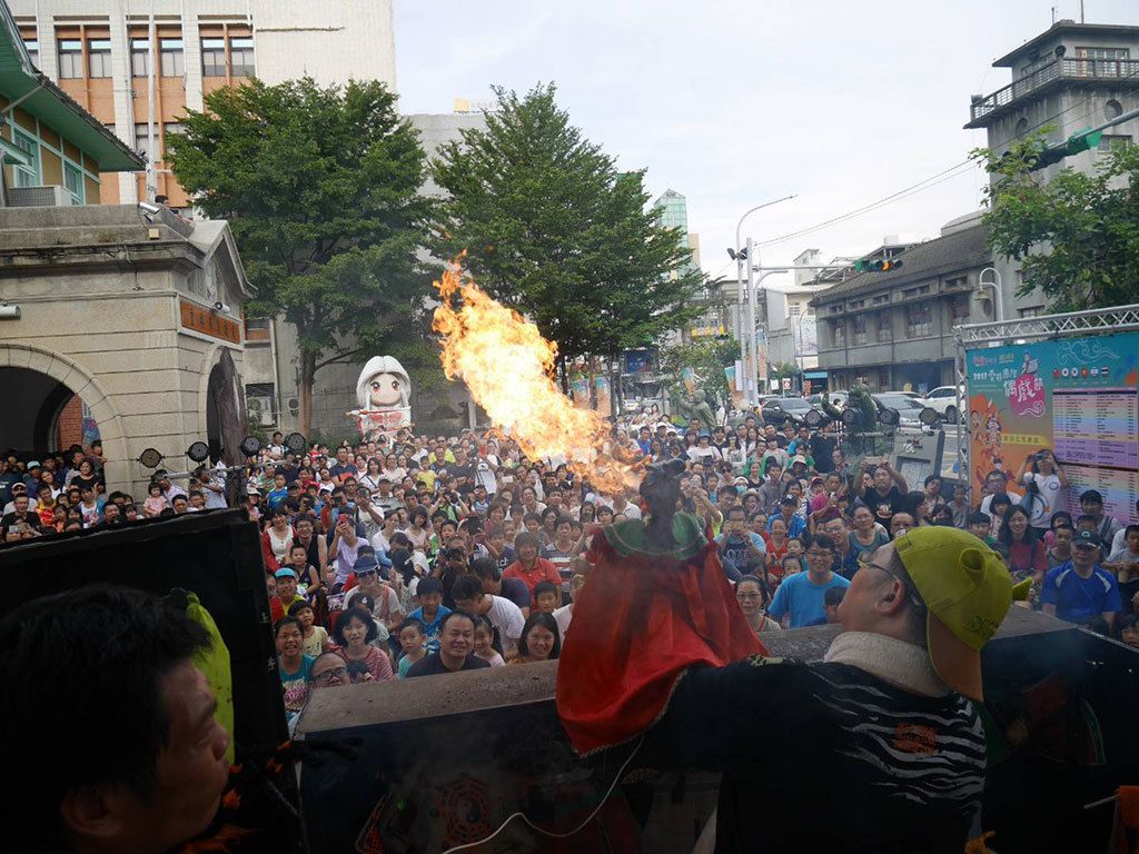 台湾十月十日的节日,探究台湾重要纪念日的意义与由来,台湾十月十日重要纪念日的意义与由来探究