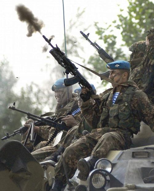 空降兵第十五军炮兵团,荣耀与担当的象征,空降兵第十五军炮兵团,荣耀与担当的战场典范