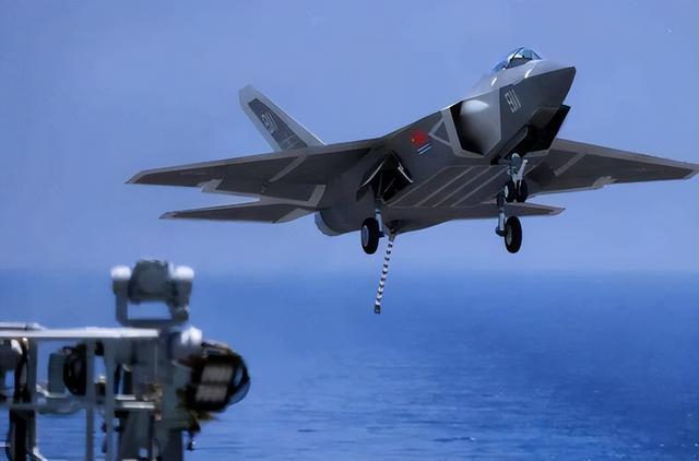 歼-31在辽宁舰起降测试过吗,深入解析与探讨,辽宁舰歼-31起降测试深度解析与探讨