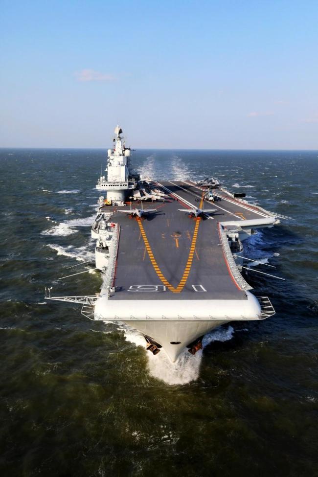 库兹涅佐夫号航母壁纸,荣耀与力量的象征,库兹涅佐夫号航母壁纸,荣耀与力量的永恒象征