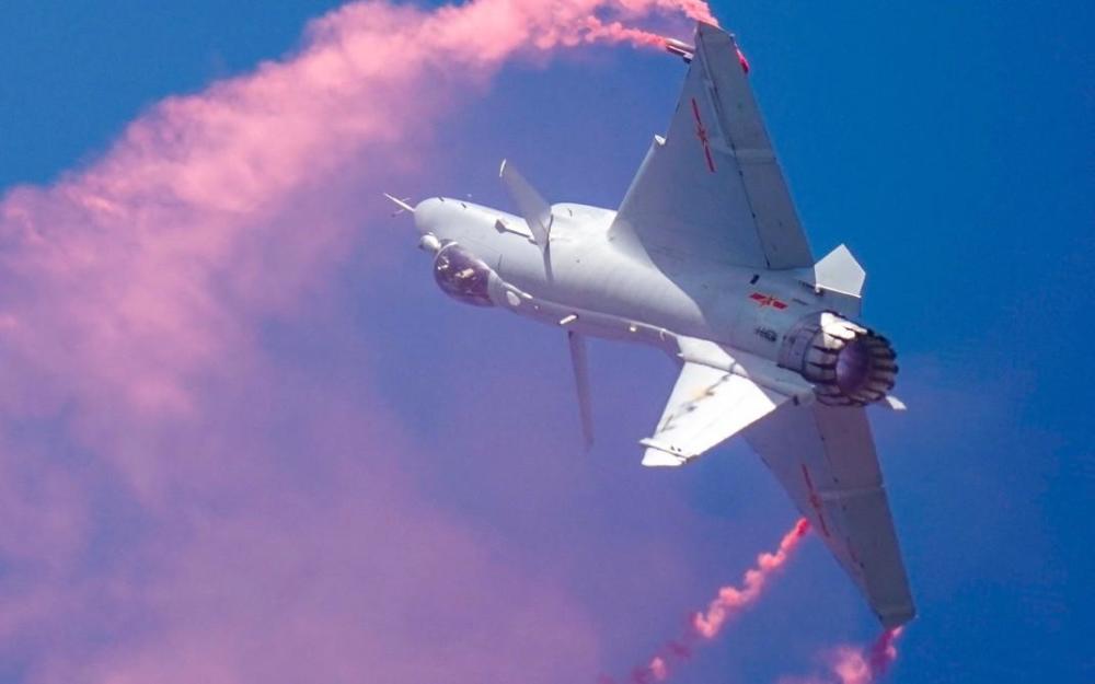 越南网友对歼-16战斗机的深度评论，越南网友对歼-16战斗机的深度解析与评论