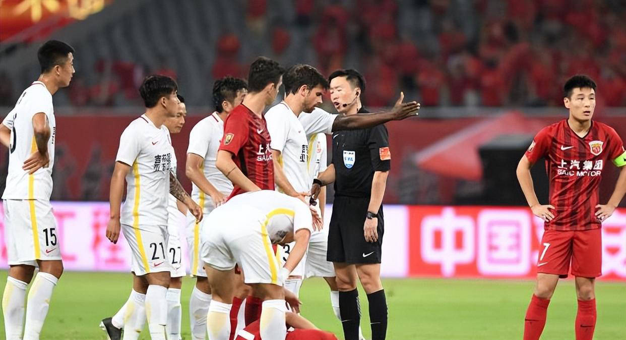 探索未来,2025新澳门天天开好彩,揭秘未来澳门彩票趋势,展望2025年天天好彩