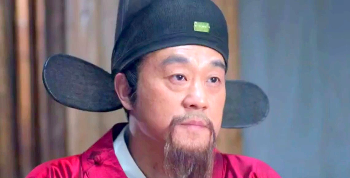 刘伯温与肖战,谁更胜一筹?,刘伯温与肖战,谁的表现更胜一畴?